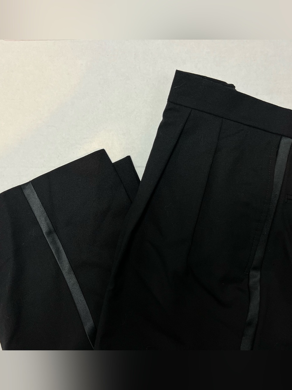 Jos. A. Bank Men's 46R Blazer Jacket 40x32 Pants Black Tuxedo Suit - Picture 8 of 13